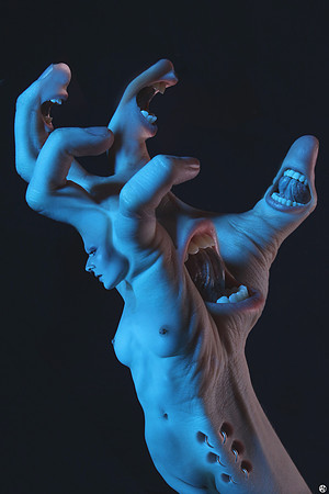 The Hand That Screams
